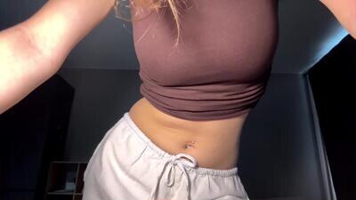 carolecronan public webcam profile photo 4