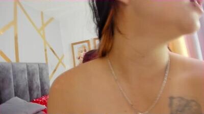 carolinee_torres public webcam profile photo 6