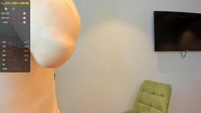 carolynsveronica public webcam profile photo 10