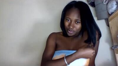 cathia_bella public webcam profile photo 8
