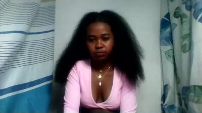 cclanioo public webcam profile photo 4