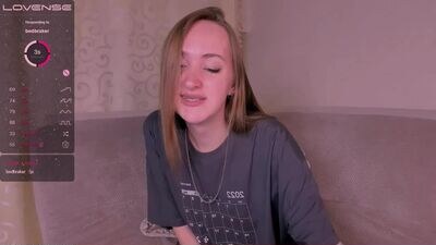 ceciles public webcam profile photo 3