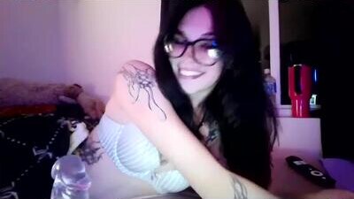 celenadawnn public webcam profile photo 8