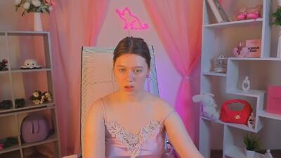 celestinemauriac public webcam profile photo 4