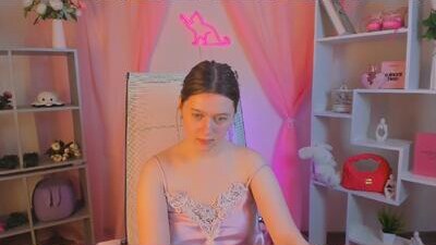 celestinemauriac public webcam profile photo 5