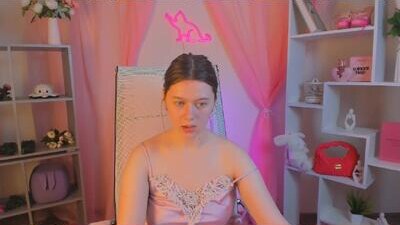 celestinemauriac public webcam profile photo 7
