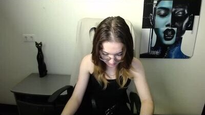 celine_love public webcam profile photo 6