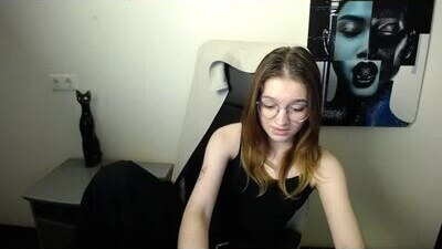 celine_love public webcam profile photo 10