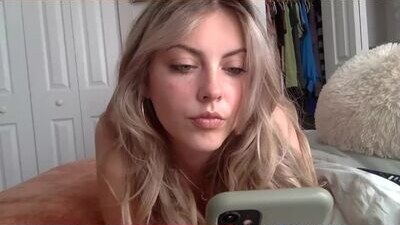 charlitbaker public webcam profile photo 5
