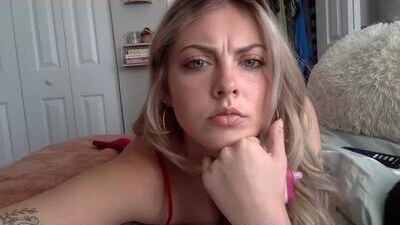 charlitbaker public webcam profile photo 7