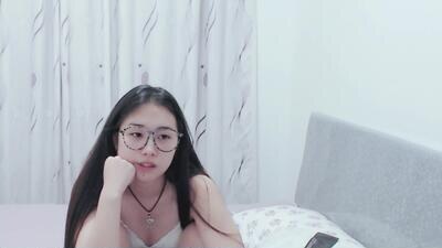 charlottelin public webcam profile photo 4