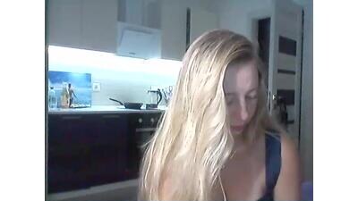 charmingmila public webcam profile photo 2