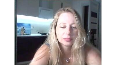 charmingmila public webcam profile photo 5