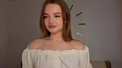 charoletteharles public webcam profile photo 3