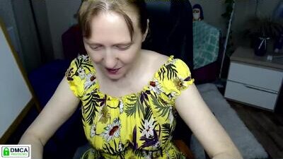cheerful_madam1 public webcam profile photo 6