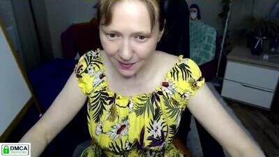 cheerful_madam1 public webcam profile photo 9