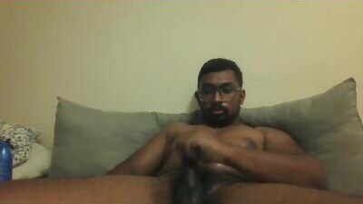 chennaibull1011 public webcam profile photo 9