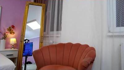 cherrysinn public webcam profile photo 10
