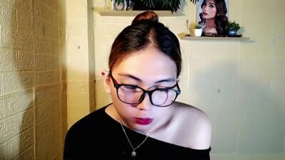 chinitaluxe public webcam profile photo 2