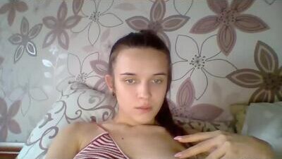 chloe2359 public webcam profile photo 8