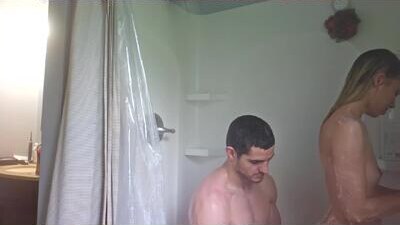 chloe_damian public webcam profile photo 7