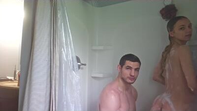 chloe_damian public webcam profile photo 8