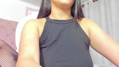chloe_evans_ public webcam profile photo 3