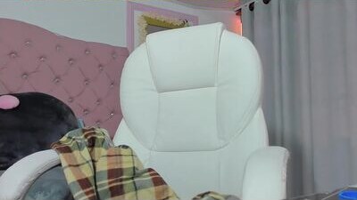 chloe_evans_ public webcam profile photo 10