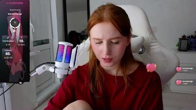 chloe_hartfilia public webcam profile photo 3