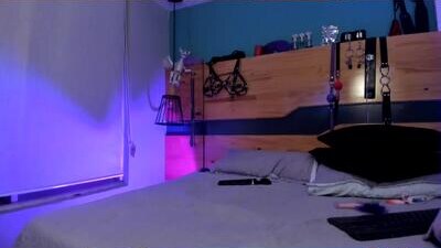 chloe_killua public webcam profile photo 5