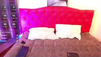 chloe_stark_ public webcam profile photo 5