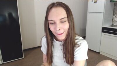 chloe_sunny public webcam profile photo 8