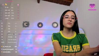chloehil2 public webcam profile photo 5