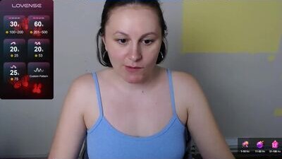 chloejill_ public webcam profile photo 5