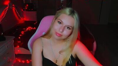 chloericci public webcam profile photo 9