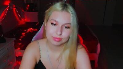 chloericci public webcam profile photo 10