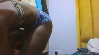 choco_petite public webcam profile photo 9
