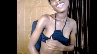 choco_petitqueen public webcam profile photo 5