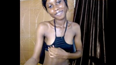 choco_petitqueen public webcam profile photo 7