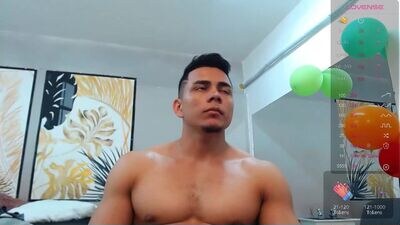 choreythaiylor public webcam profile photo 2