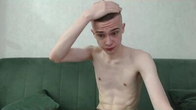 chris_19rown public webcam profile photo 6