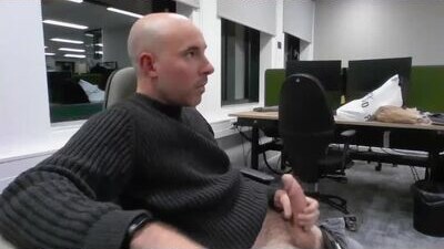 chrisprngr public webcam profile photo 10