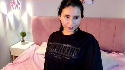 christiine_ public webcam profile photo 6