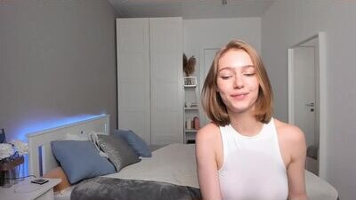 christine_bae public webcam profile photo 7