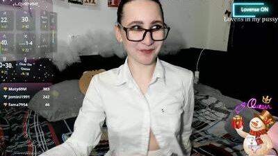 christyw3b public webcam profile photo 6