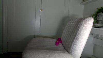 clairerae3 public webcam profile photo 4