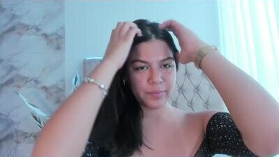 clara4w public webcam profile photo 6