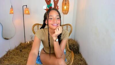 clara_tenssio public webcam profile photo 3