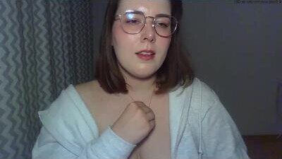 claralovely public webcam profile photo 5