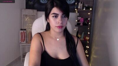 claratt_fox public webcam profile photo 2